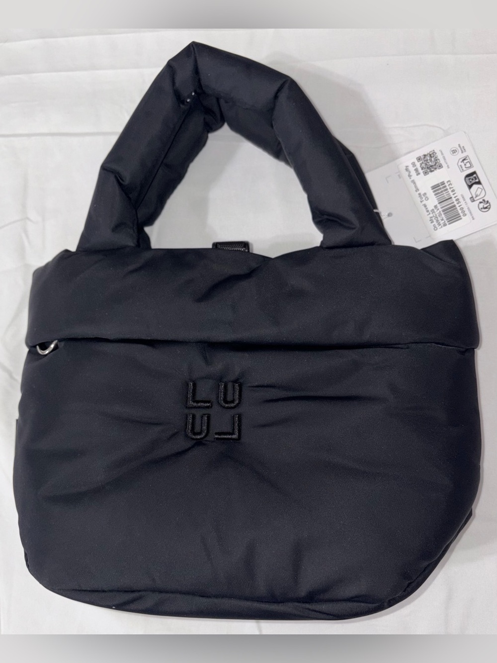 NWT*LULULEMON*ON MY LEVEL TOTE SMALL*PUFFY*AUTHENTIC*BLACK*3L 7.3”x4.7”x7.7” $98